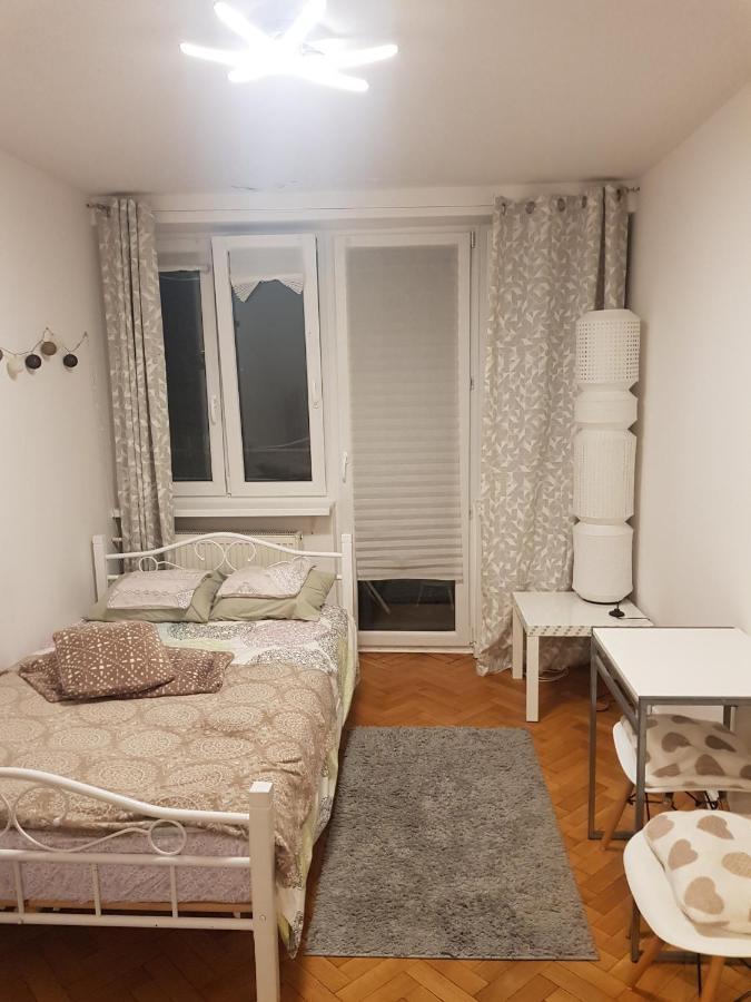 Apartament Plac Trzech Krzyzy วอร์ซอ ภายนอก รูปภาพ
