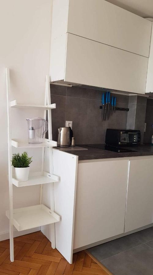 Apartament Plac Trzech Krzyzy วอร์ซอ ภายนอก รูปภาพ